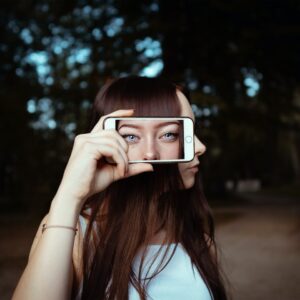 Mastering Meditation: Overcoming Common Challenges for an Aesthetic Life