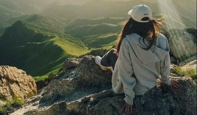 Be Strong and Smile Even If Life Hurts Sometimes